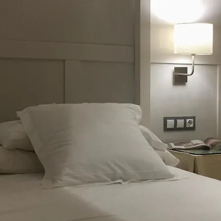 巴德科罗酒店 2* 波特斯