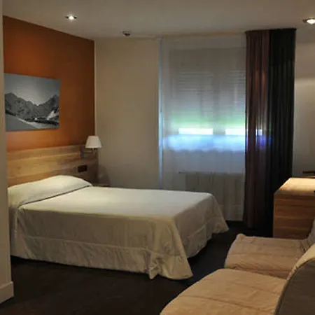 Hotel Valdecoro Potes