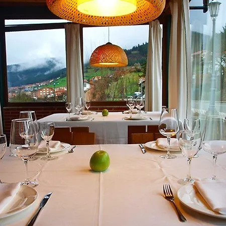 Hotel Valdecoro Potes